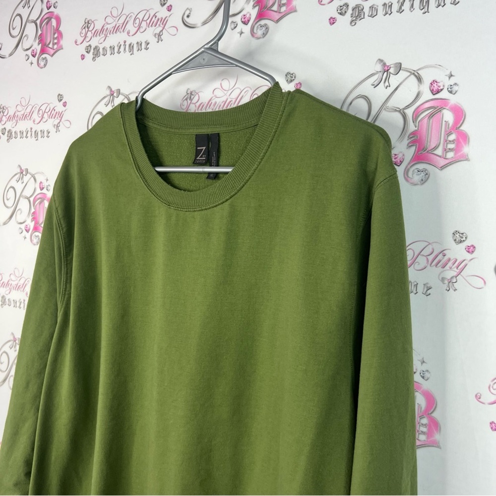 Zella by Z sweater pull over soft stretchy olive military Green Sweater - Picture 4 of 8